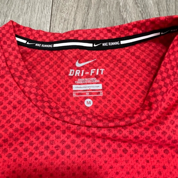 Nike Men's Running Shirt Dri-Fit Touch Tailwind Stripe Pocket Size M - Picture 4 of 11